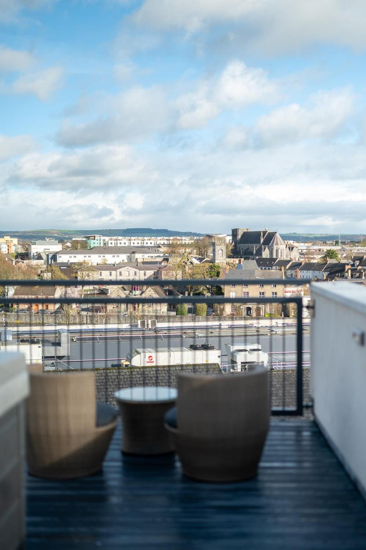 Kilkenny Suites Стая снимка